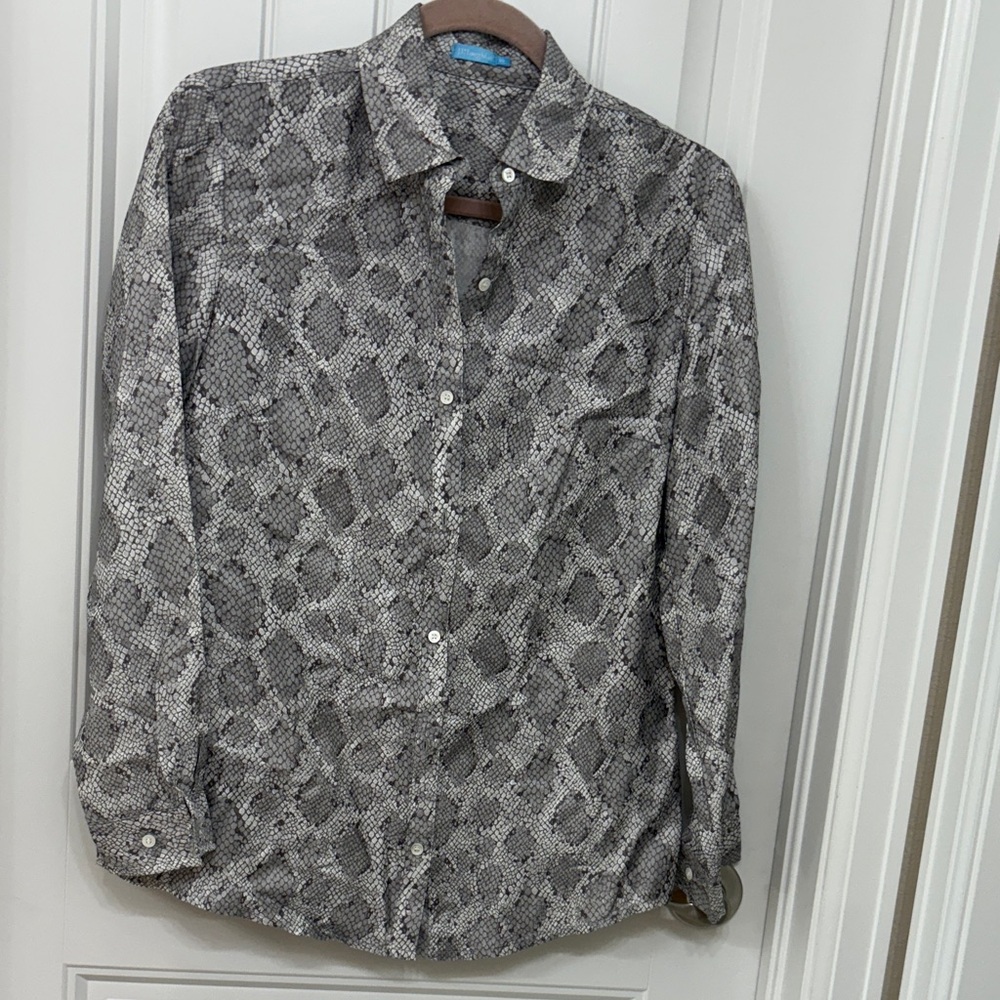 Snake Print Shirt - Gray